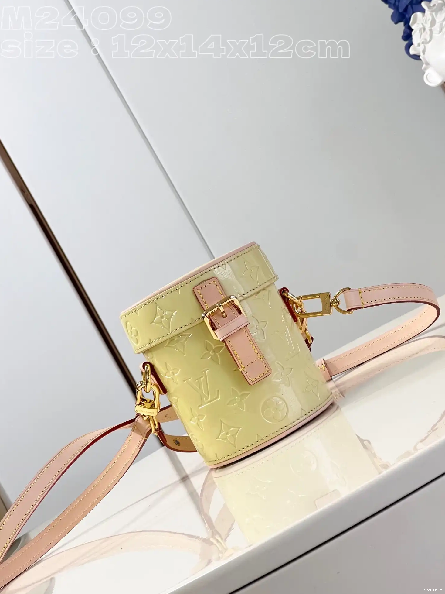 First bag ru LOUIS VUITTON Astor 0503